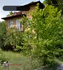 Етаж от къща в София, Момин проход