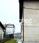 Етаж от къща в София, Левски