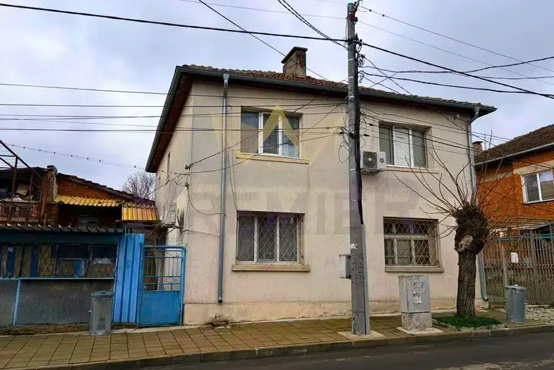 Floor of House in Oblast Burgas, Sredec