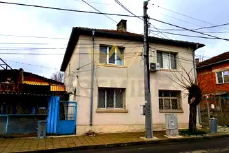Етаж от къща в Бургас, Средец