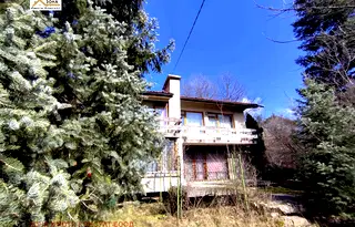 Къща в Банкя
