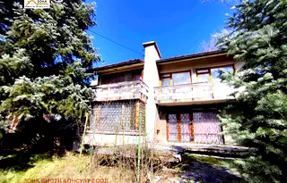 Къща в Банкя