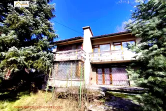 Къща в Банкя