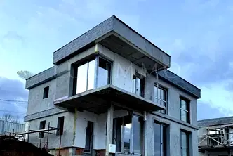 Къща в Банкя