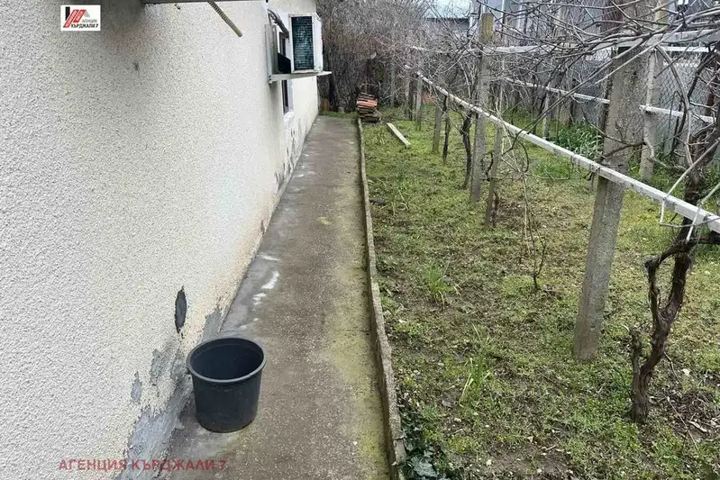 One-story house with 3 rooms in Center, Kardzhali