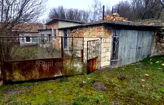 Къща във Варна, с. Брестак