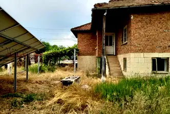 Къща в Русе, с. Чилнов