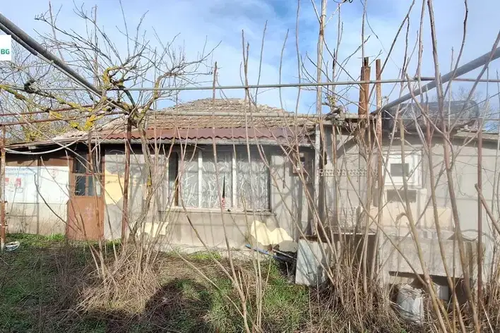 Къща в Бургас, с. Дюлево