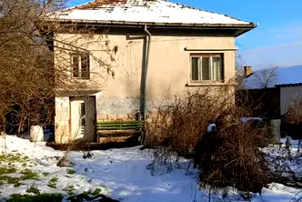 Къща във Враца, с. Големо Бабино