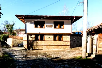 Къща в Сливен, с. Ичера