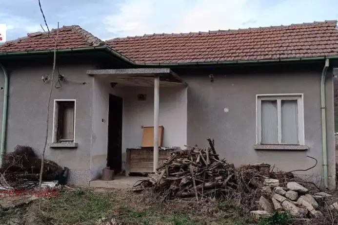 House in Oblast Pleven, с. Къртожабене