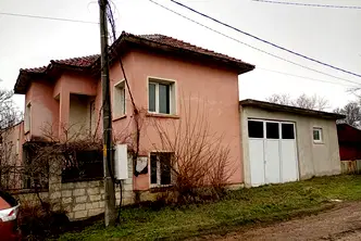 Къща в Плевен, с. Къшин