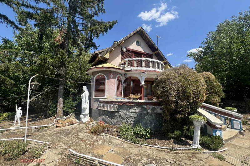 House in Oblast Gabrovo, Mladen