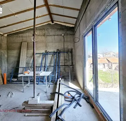 Photo 4 — House in Negovan