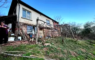 Къща във Враца, с. Очиндол