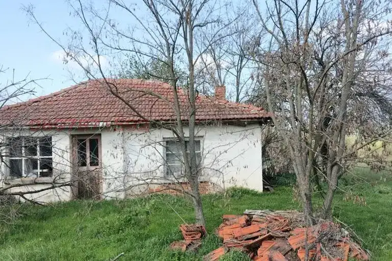 House in Yambol, Tyrnava
