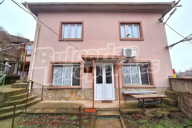 House in Oblast Veliko Tyrnovo, Svishtov
