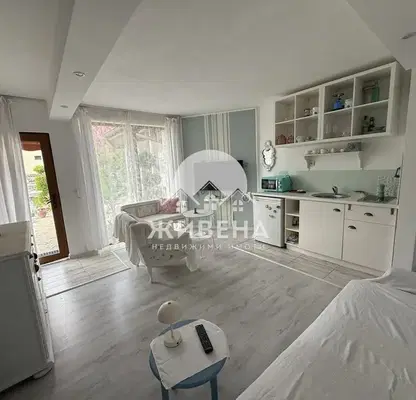 Photo 3 — House in Varna, Dolna Traka