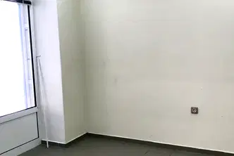 Офис в Русе, Център