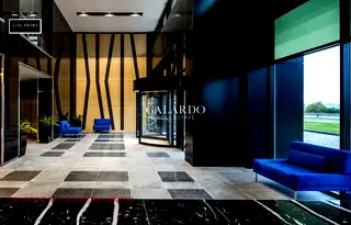 Офис в София, Гео Милев