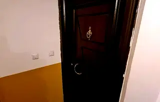 Офис в София, Левски