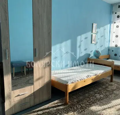 Снимка 4 — Многостаен апартамент във Велико Търново, Център