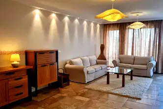 Многостаен апартамент в София, Изгрев