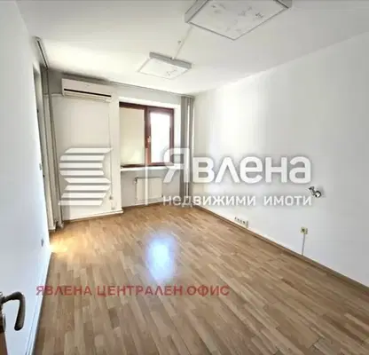 Снимка 3 — Многостаен апартамент в София, Лагера