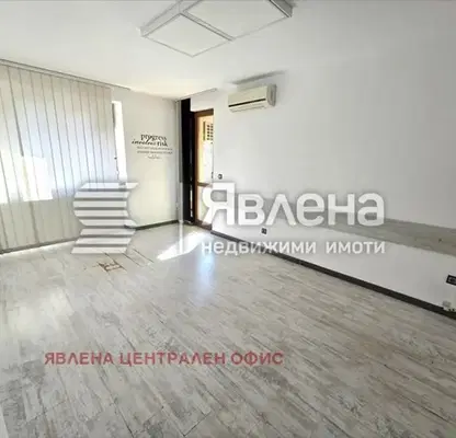 Снимка 4 — Многостаен апартамент в София, Лагера