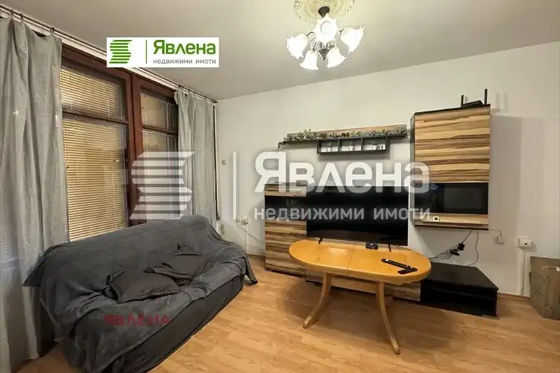 Многостаен апартамент в София, Лозенец