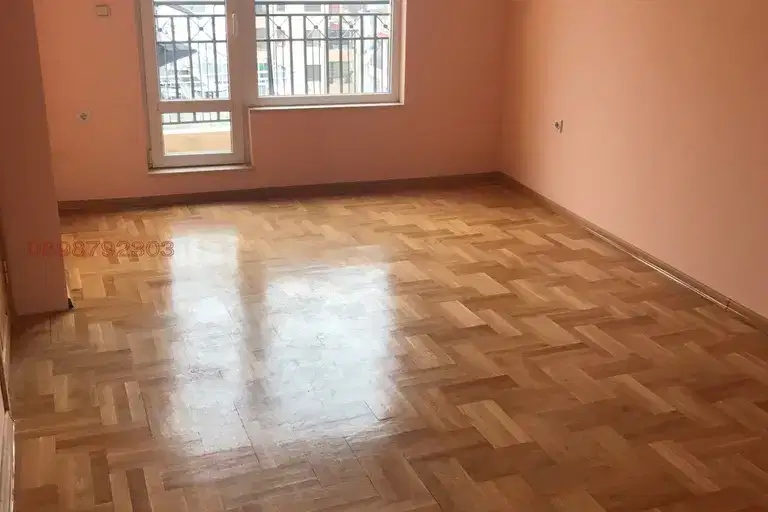 Четиристаен апартамент с две тераси в Лятно кино Тракия, Варна