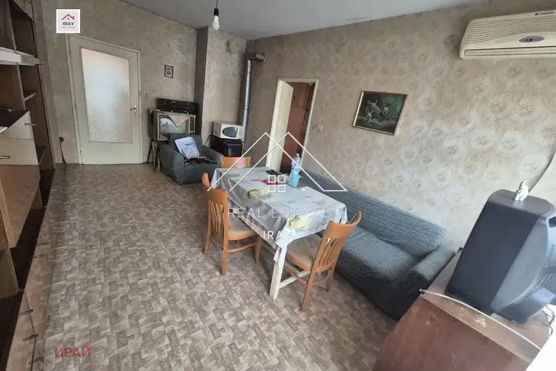 4-bedroom apartment in Stara Zagora, Opylchenski