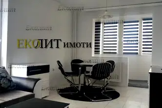 Просторен двустаен апартамент с панорамна тераса в Борово