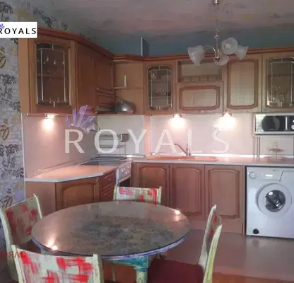 Снимка 3 — Двустаен апартамент с гараж в Бриз, Варна, 77 кв.м.