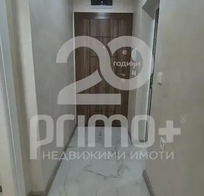 Снимка 5 — Двустаен апартамент във Велико Търново, Център
