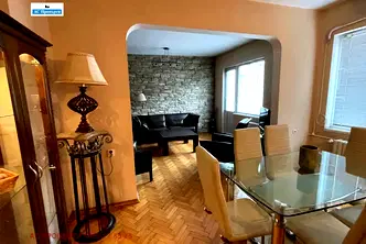 Двустаен апартамент с южно изложение в Център, бул. Патриарх Евтимий