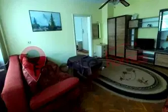 Двустаен апартамент в Шумен, Център