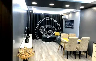 Двустаен апартамент във Варна, Център