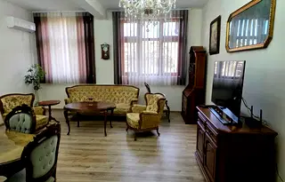 Двустаен апартамент в Добрич, Център