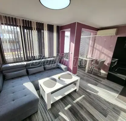 Photo 2 — 2-bedroom apartment in Varna, Chataldja