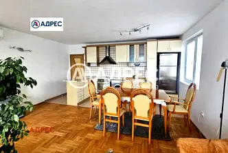Двустаен апартамент с тераса и светлина в Чаталджа, Варна
