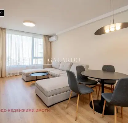 Снимка 2 — Двустаен апартамент с ново обзавеждане и гараж в Дианабад