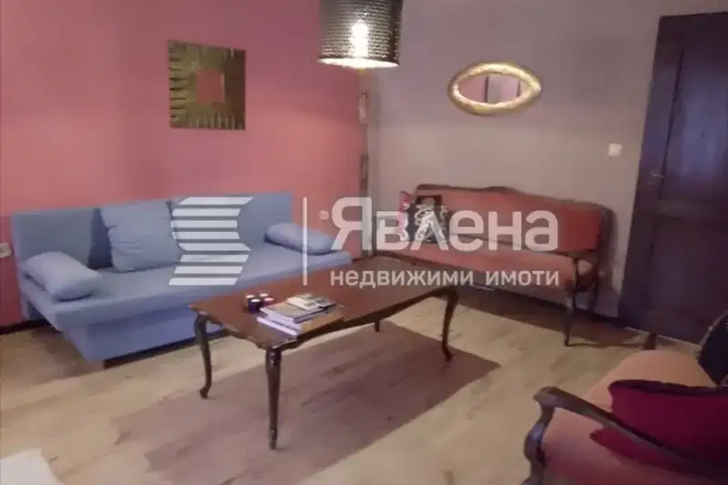 Двустаен апартамент в Благоев, Идеален център