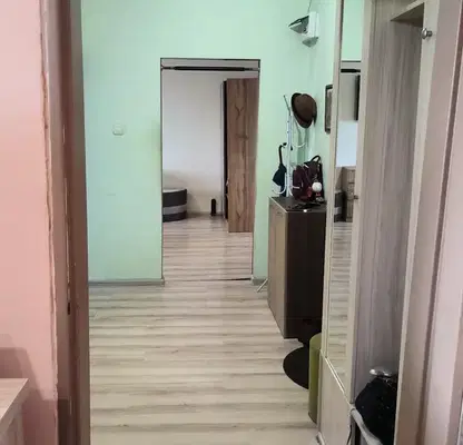 Снимка 4 — Двустаен апартамент в Перник, Изток