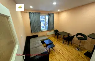 Двустайен апартамент с обзавеждане и ТЕЦ в Лозенец, София