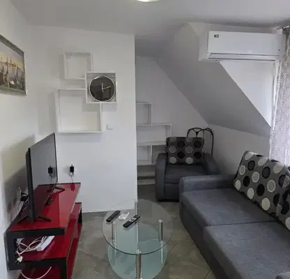 Photo 2 — Stylish two-room apartment with functional layout in Zona B-19, Sofia