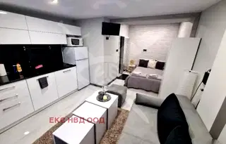 Едностаен апартамент с обзавеждане в центъра на Пловдив