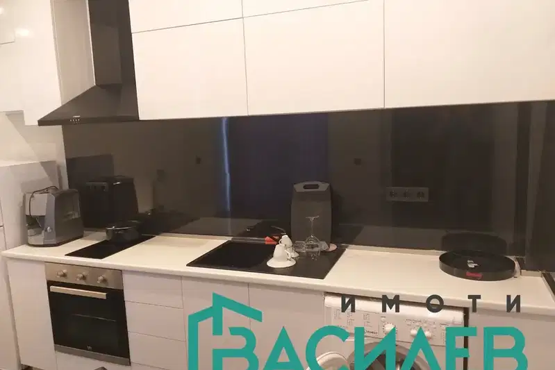 Обзаведен едностаен апартамент на партер в Свобода, София