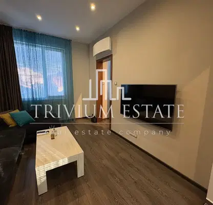 Photo 4 — Floor of House in Plovdiv, Centyr