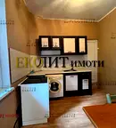 Етаж от къща в София, Център